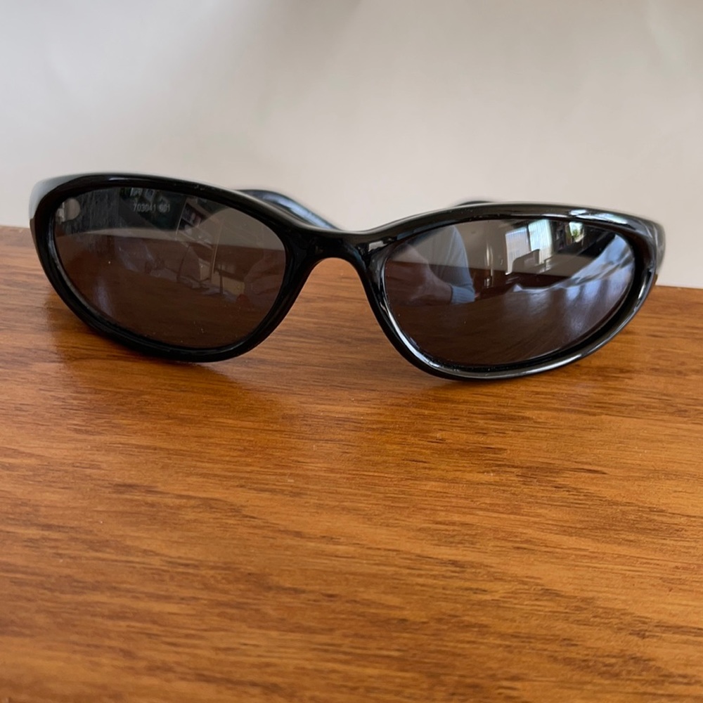 Cat eye sunglasses
